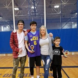 Meet your Posher, Cade